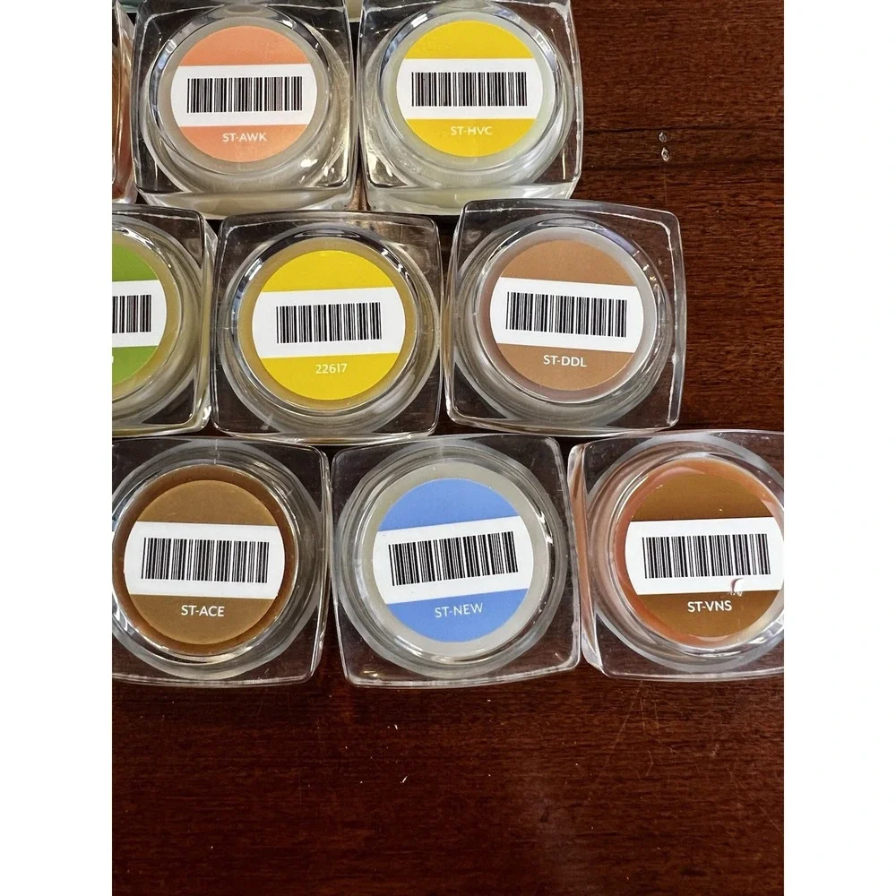 SCENTSY Lot of 15 Mix‎ Wickless Wax 1